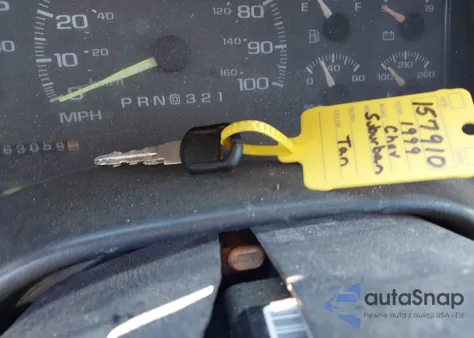 1999 Chevrolet Suburban 1500 Lt z USA, uszkodzony, nr VIN 3GNFK16R3XG157910